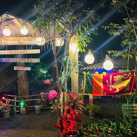 Reggae Paradise Hostel 锡吉里亚 外观 照片
